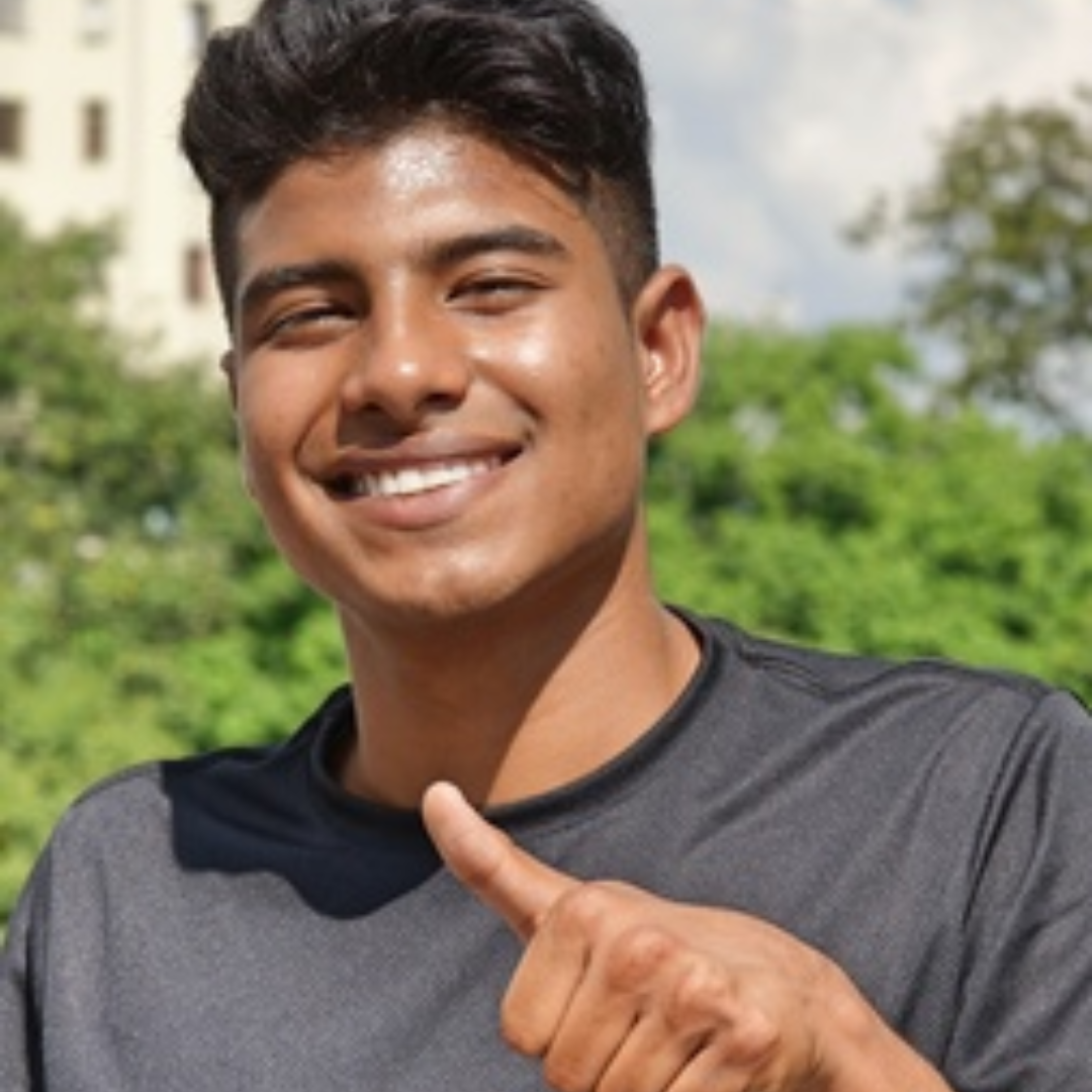– <strong>Luis A., Montería</strong>